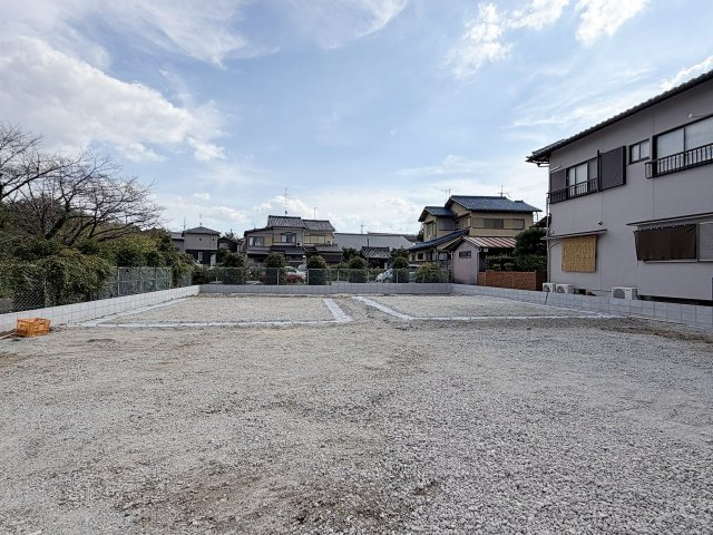 松室田中町