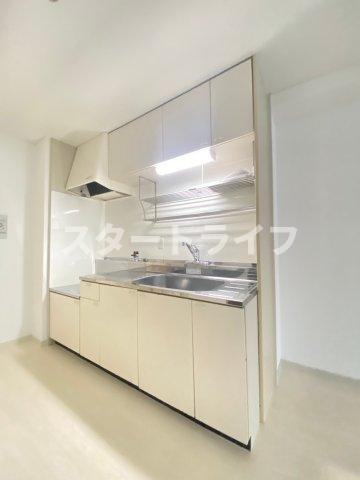 大阪市淀川区西宮原１丁目の賃貸マンションのキッチン
