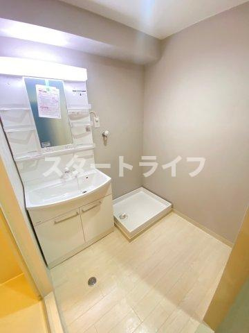 大阪市淀川区西宮原１丁目の賃貸マンションの洗面所
