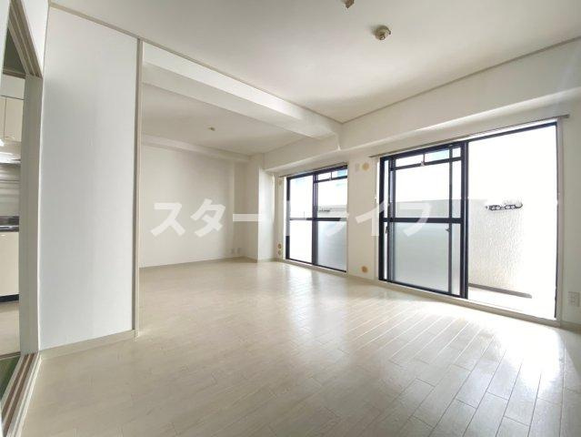 大阪市淀川区西宮原１丁目の賃貸マンションの寝室