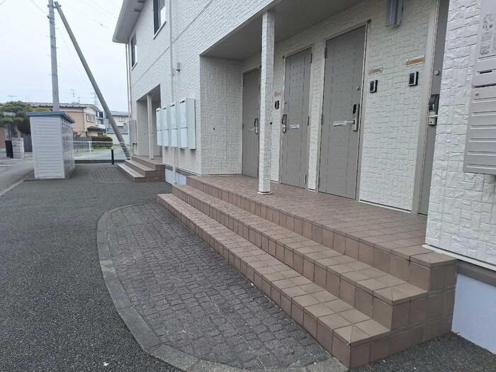 ブランシュール　Ａのエントランス