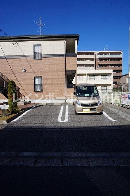 特典：仲介手数料が50％OFFです‼の駐車場|駐車場に車を止められます