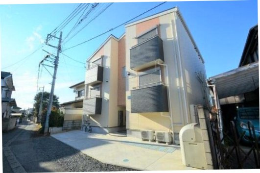 グリシーヌ岩槻本町の外観