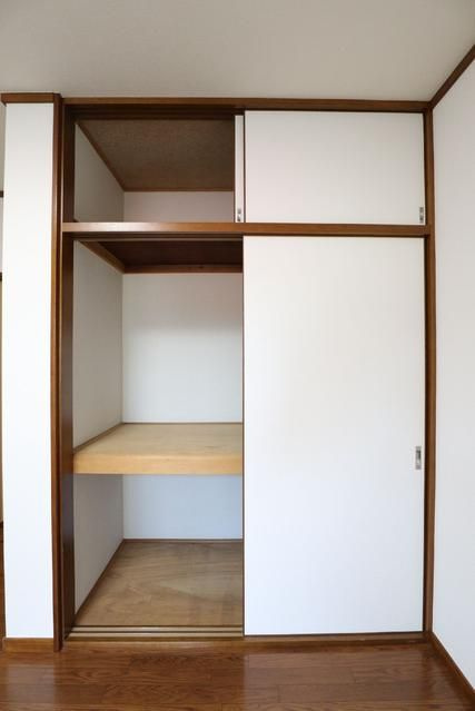 大和市林間１丁目の賃貸マンションの収納