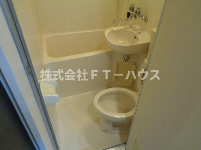 ローズアパート(Q-054D)の浴室