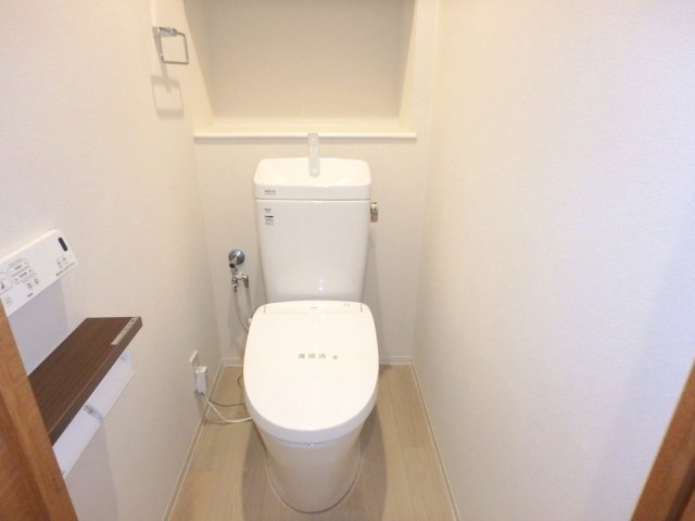 RICウエストコート4番街　北棟３番館のトイレ