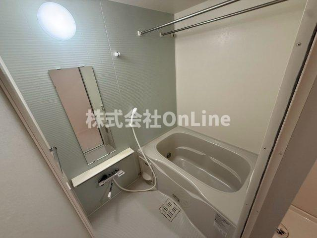 メゾン エル ドォレの浴室