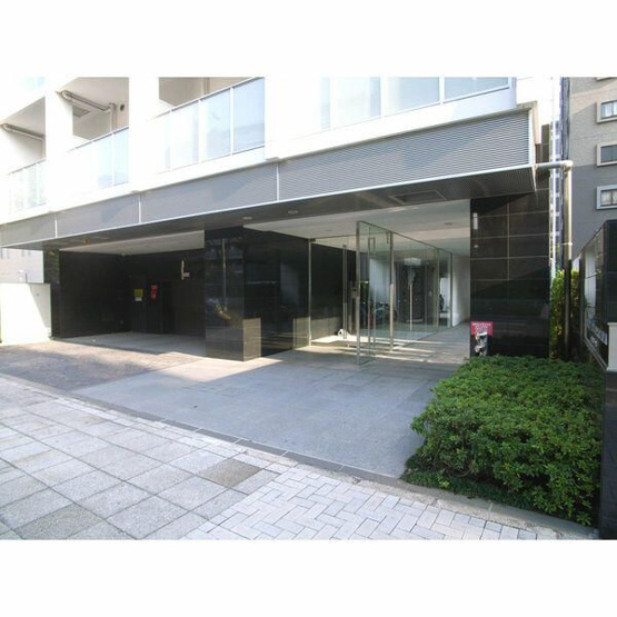 【エントランス】スパシエ・エル新横浜