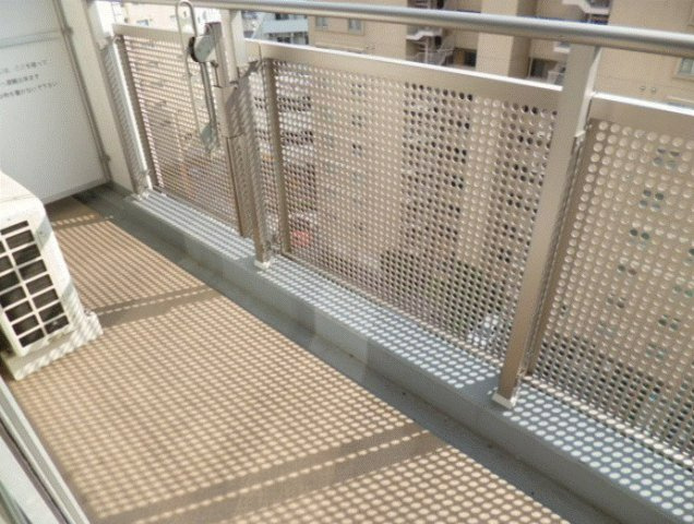 サンクレール荒川ブランガーデンのバルコニー