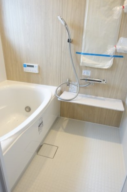 西舞子３丁目　中古戸建の浴室