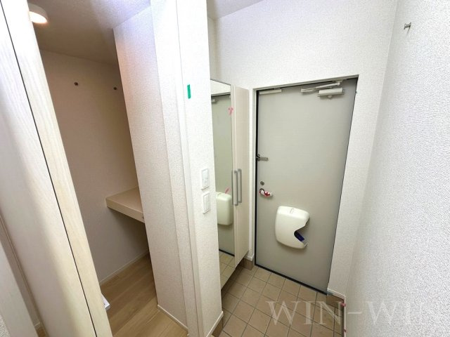 カナル ホリカワの玄関|イメージ（同施工会社同一モデルの写真です）