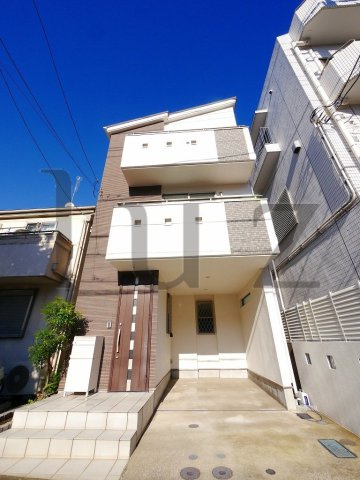 港南台１丁目戸建ての外観