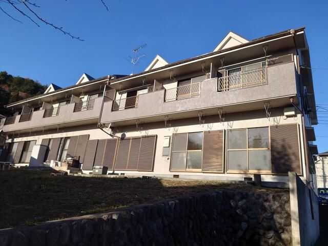 富岡ハイツの外観