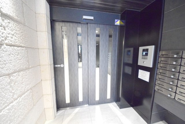 Ｓ－ＲＥＳＩＤＥＮＣＥ文京小石川のエントランス