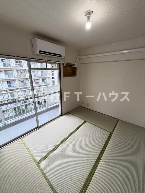 行徳マンションの寝室