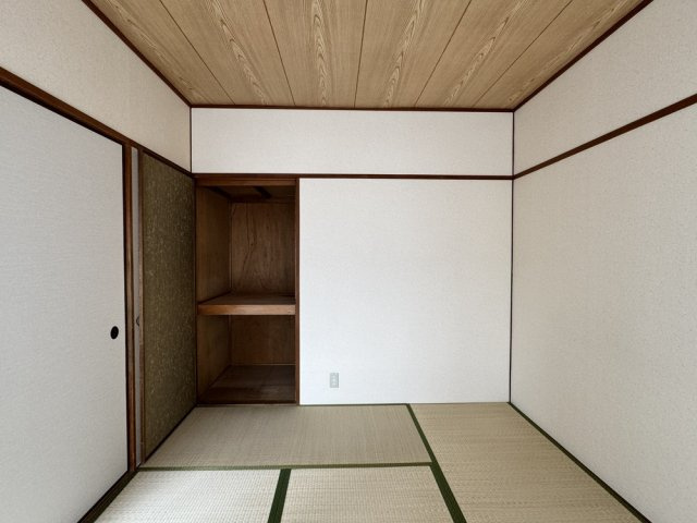 江尻マンションの収納