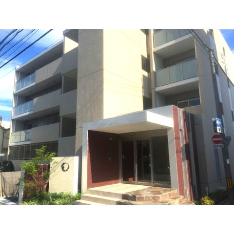 名古屋市中村区長戸井町２丁目の賃貸マンションのエントランス