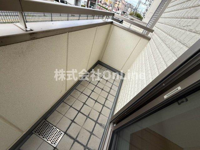 メゾン エル ドォレのバルコニー