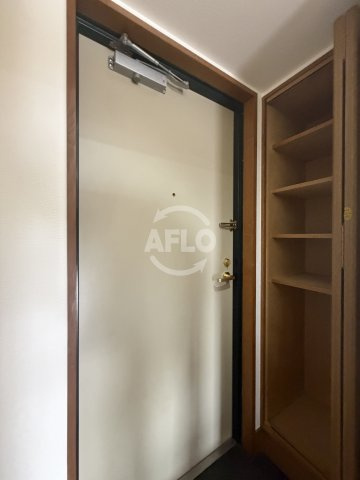 maison Raffineの玄関|玄関