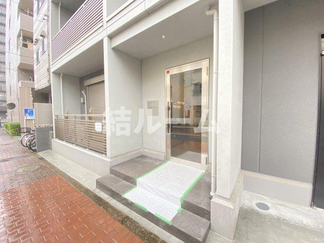 板橋区大山西町の賃貸マンションのエントランス