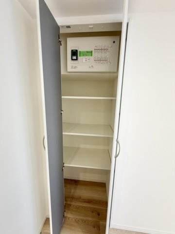 コスモ浦和別所沼通りの収納