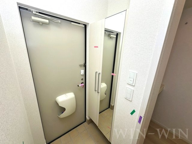 カナル ホリカワの玄関|イメージ（同施工会社同一モデルの写真です）