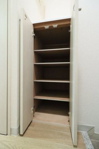 菱和パレス三軒茶屋壱番館の収納