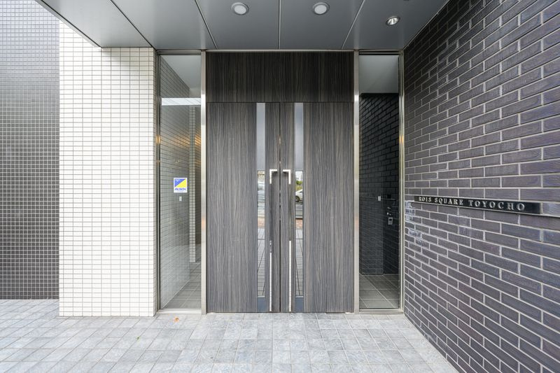 ロイズスクエア東陽町のエントランス