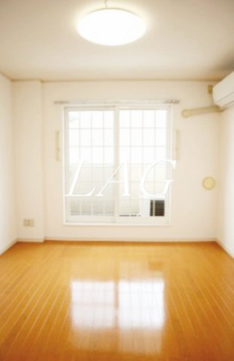 【居間・リビング】 | フォレストコートⅠ | 洋室のお部屋です。