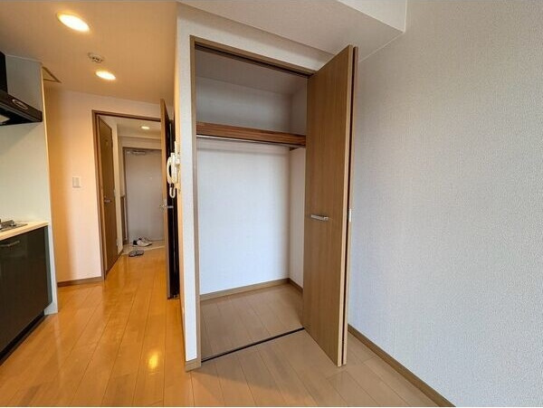名古屋市瑞穂区彌富通１丁目の賃貸マンションの収納