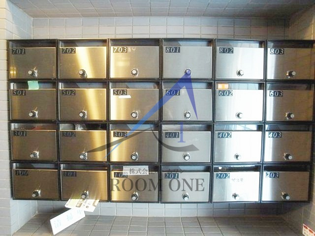 ドルチェ新宿のその他共用部分|集合ポストです。