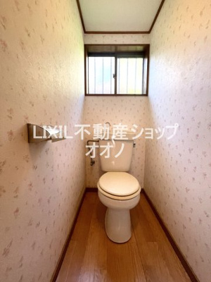 【トイレ】 | 羽生市上岩瀬　中古戸建 | 1Ｆ