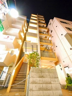 メルサーカワサキの外観