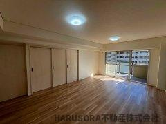 サンロイヤル箕面コスモ1号館の居間・リビング