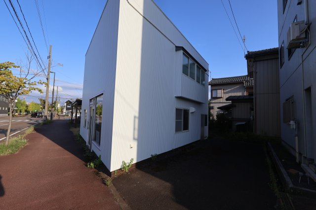 学校町1丁目　店舗兼事務所の外観パース