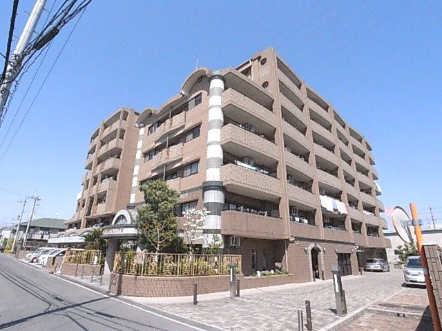 パールメガリスの外観