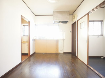 【キッチン】 | UGハウスⅡ | 新品のキッチンが付きます。
