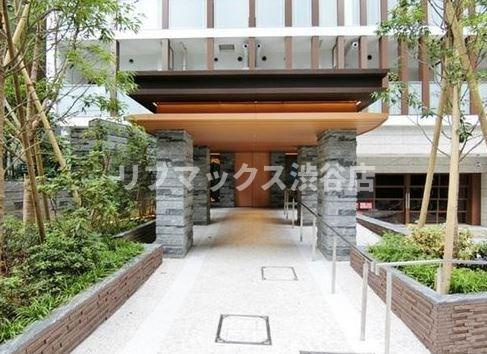 【エントランス】ザ・パークハウスアーバンス渋谷