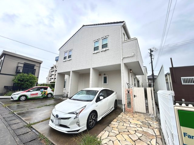 Ｈｏｕｓｅｎ４８の外観