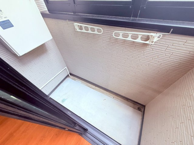 サンクス東須磨のバルコニー