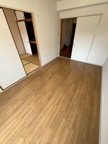 ポコアポコさくら夙川メゾンの寝室