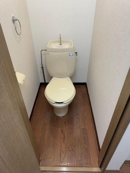 アヴェニュー高畑のトイレ