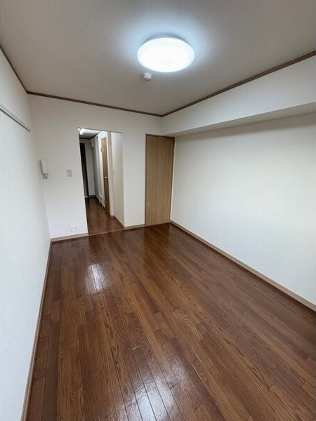 アヴェニュー高畑の内装