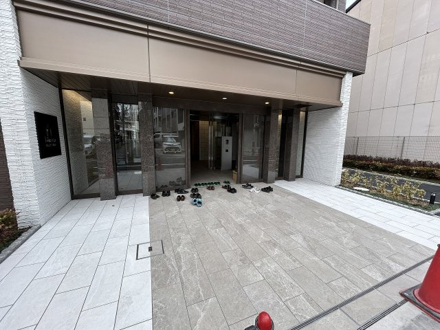 リヴェント福島野田のエントランス