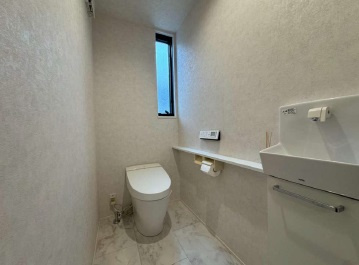 小束台東　中古戸建のトイレ