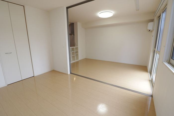 D-roomアッシュの居間・リビング