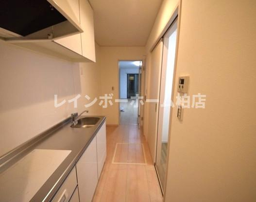 特典：仲介手数料が無料です!!の内装|キッチン周辺です