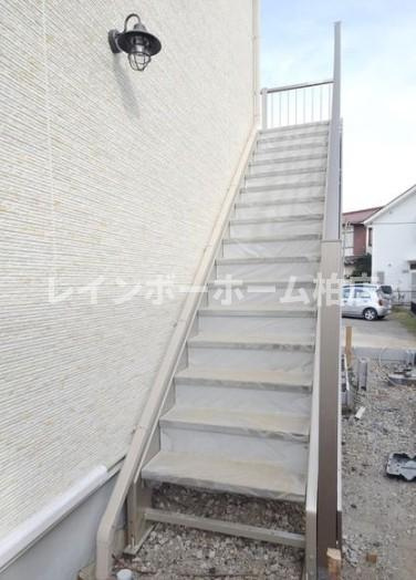 特典：仲介手数料が無料です!!のその他共用部分|共用階段です