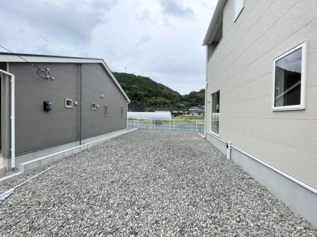 東彼杵町蔵元郷第3　1号棟の庭