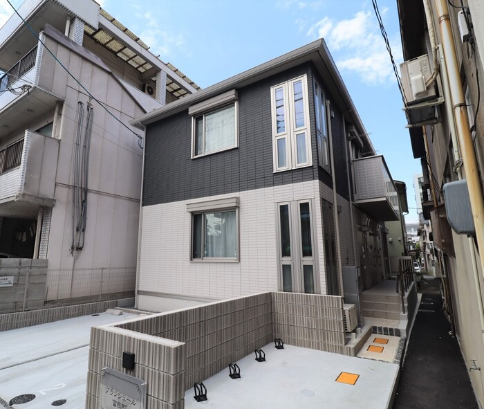 ブランシュール富田町　